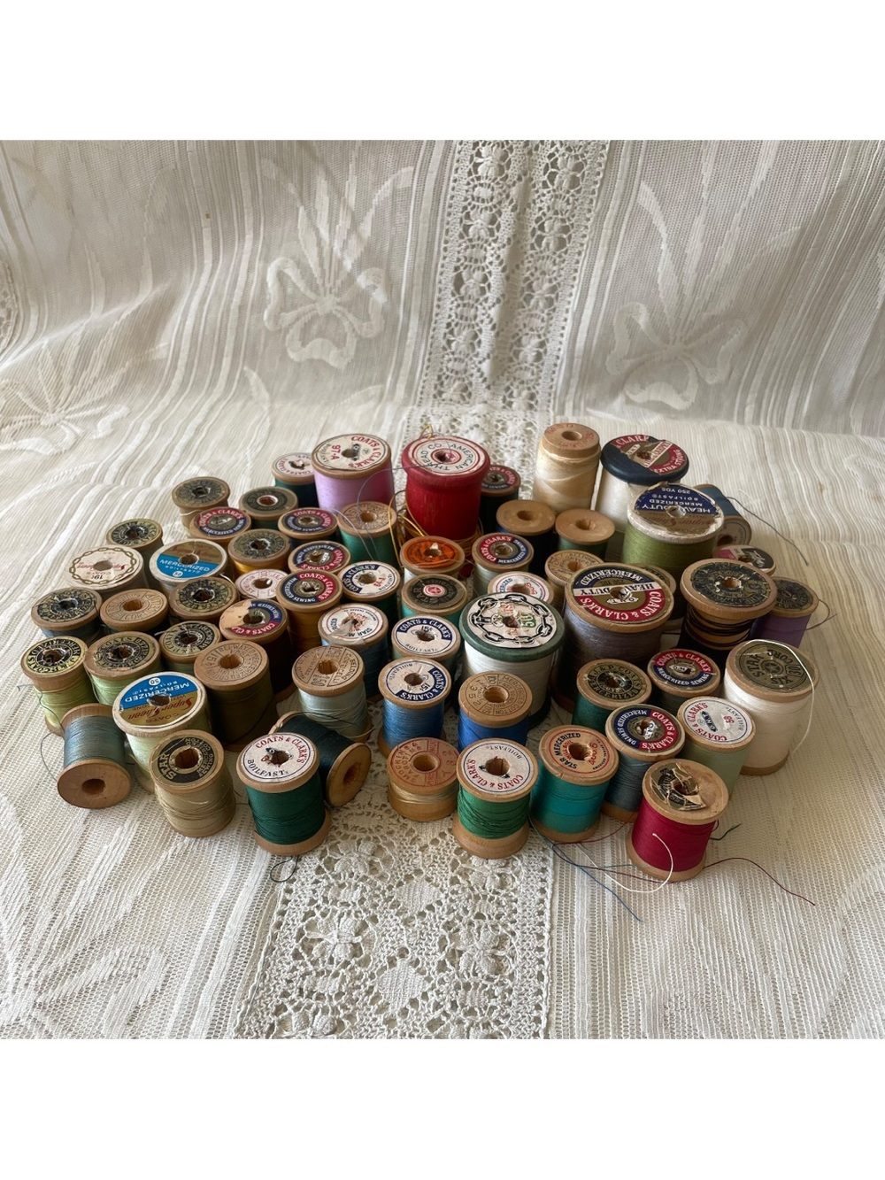 Vintage Wooden Thread Spools Lot of 60 Crafting Sewing Primitive Decor - Picture 5 of 5